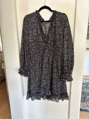 Nasty gal Floral Ruffle V-Neck Dress